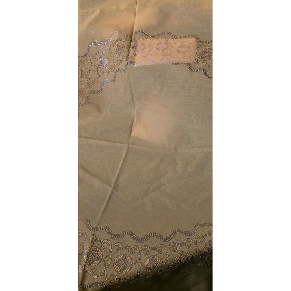 Vintage Tablecloth 160